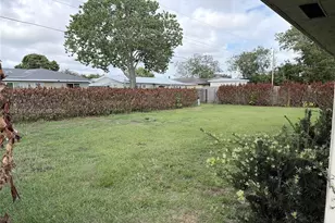 440 SE Skipper Ln, Port Saint Lucie, FL 34983 - Photo 3