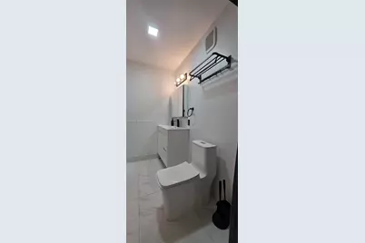 6995 NW 173rd Dr #2105, Hialeah, FL 33015 - Photo 15