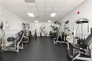 2401 S Ocean Dr, Hollywood, FL 33019 - Photo 39