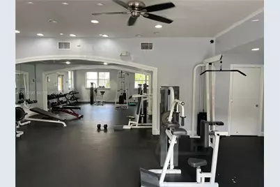 8373 Lake Dr #202, Doral, FL 33166 - Photo 19