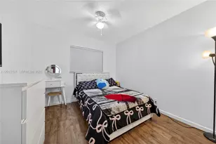 8310 NW 48th St, Lauderhill, FL 33351 - Photo 25