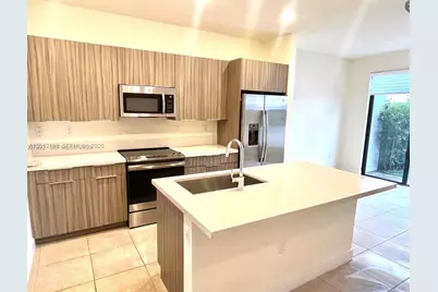 9083 NW 159th St #9083, Miami Lakes, FL 33018 - Photo 7