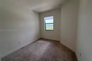 9083 NW 159th St, Miami Lakes, FL 33018 - Photo 43