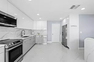8210 SW 3 Ct, North Lauderdale, FL 33068 - Photo 15