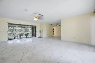 920 NW 92nd Ave, Pembroke Pines, FL 33024 - Photo 33
