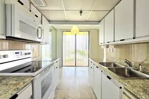 290 174th St, Sunny Isles Beach, FL 33160 - Photo 11