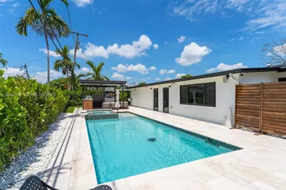 9250 SW 44th St, Miami, FL 33165 - Photo 45