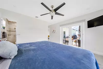 31 SE 12th St, Pompano Beach, FL 33060 - Photo 21