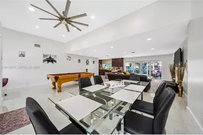 31 SE 12th St, Pompano Beach, FL 33060 - Photo 33