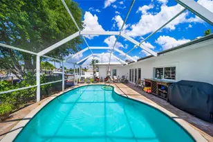 31 SE 12th St, Pompano Beach, FL 33060 - Photo 1