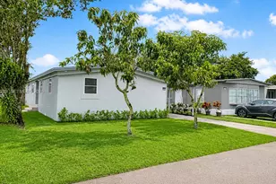 21610 NW 7th Ct, Pembroke Pines, FL 33029 - Photo 1
