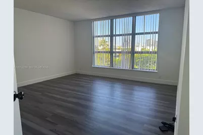 3400 NE 192nd St #504, Aventura, FL 33180 - Photo 9