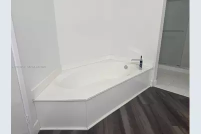 3400 NE 192nd St #504, Aventura, FL 33180 - Photo 13
