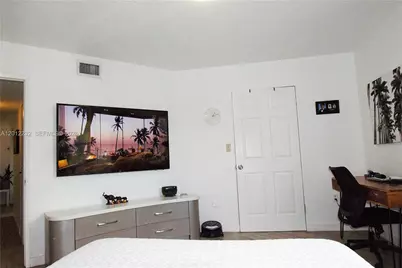 10241 NW 9th St Cir #112-5, Miami, FL 33172 - Photo 31