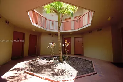 10241 NW 9th St Cir #112-5, Miami, FL 33172 - Photo 5