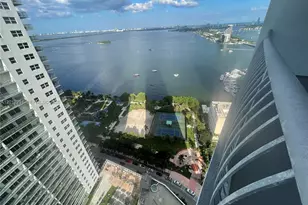 1750 N Bayshore Dr, Miami, FL 33132 - Photo 23