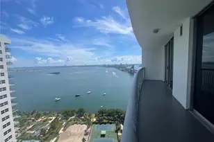 1750 N Bayshore Dr, Miami, FL 33132 - Photo 39