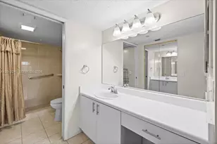 12551 SW 16th Ct, Pembroke Pines, FL 33027 - Photo 21