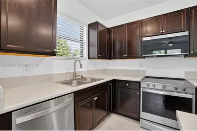 2371 SE 1st Ct, Homestead, FL 33033 - Photo 25