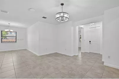 2371 SE 1st Ct, Homestead, FL 33033 - Photo 17