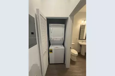 61 NW 37th Ave #11, Miami, FL 33125 - Photo 11