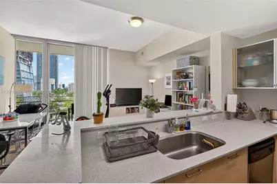 350 NE 24th St #609, Miami, FL 33137 - Photo 11