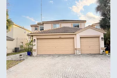 10434 White Pinto Ct, Lake Worth, FL 33449 - Photo 1