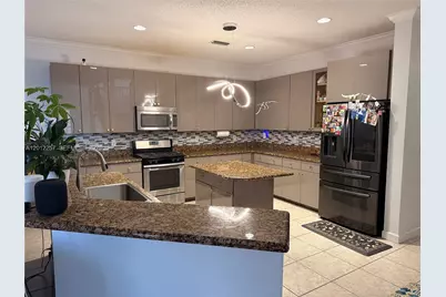 10434 White Pinto Ct, Lake Worth, FL 33449 - Photo 7