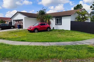 26200 SW 132nd Pl, Homestead, FL 33032 - Photo 1
