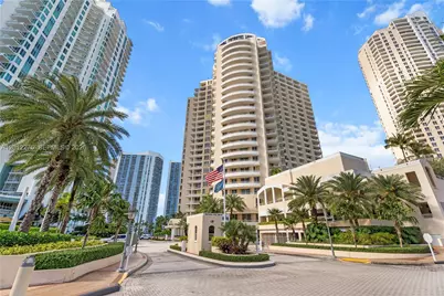 888 Brickell Key Dr #1702, Miami, FL 33131 - Photo 25
