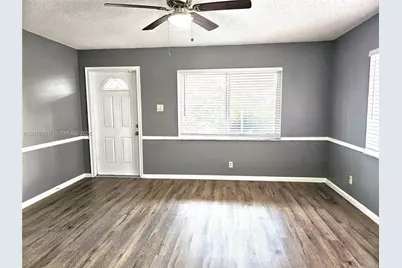 1040 NW 73rd Ter, Margate, FL 33063 - Photo 3
