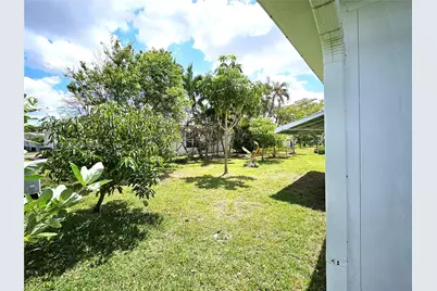 1040 NW 73rd Ter, Margate, FL 33063 - Photo 7