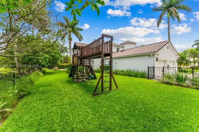 8763 SW 61st Pl, Pinecrest, FL 33156 - Photo 27