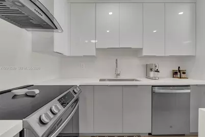 11500 SW 57th Ter, Miami, FL 33173 - Photo 11