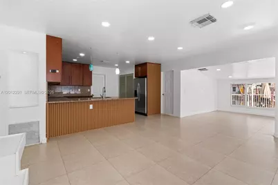2729 Harding St, Hollywood, FL 33020 - Photo 5