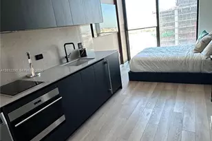 20 NE 11, Miami, FL 33132 - Photo 7