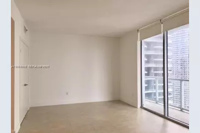 1050 Brickell Ave #2922, Miami, FL 33131 - Photo 7