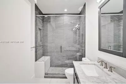 90 Edgewater #PH 18, Coral Gables, FL 33133 - Photo 7