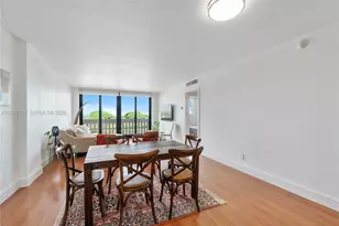 90 Edgewater, Coral Gables, FL 33133 - Photo 29