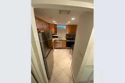17570 Atlantic Blvd #502, Sunny Isles Beach, FL 33160 - Photo 3