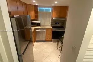 17570 Atlantic Blvd, Sunny Isles Beach, FL 33160 - Photo 3