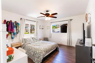 6451 Pershing St, Hollywood, FL 33024 - Photo 19