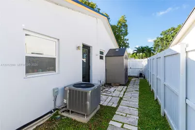 6451 Pershing St, Hollywood, FL 33024 - Photo 29