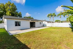 6451 Pershing St, Hollywood, FL 33024 - Photo 25