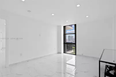 3675 N Country Club Dr #2008, Aventura, FL 33180 - Photo 35