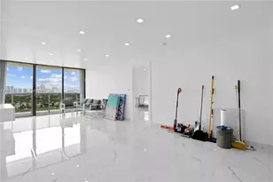 3675 N Country Club Dr, Aventura, FL 33180 - Photo 17