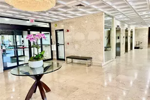 300 Bayview Dr, Sunny Isles Beach, FL 33160 - Photo 15