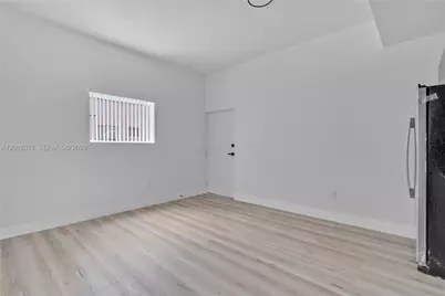 1534 NW 1st St #204, Miami, FL 33125 - Photo 11