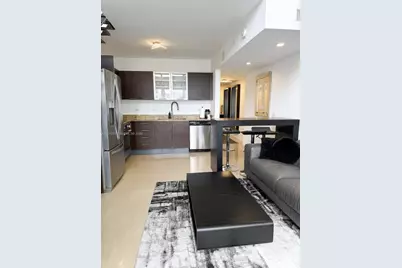 41 SE 5th St #2011, Miami, FL 33131 - Photo 11