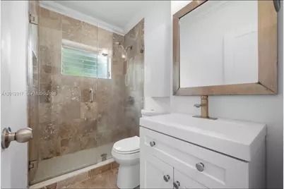 1612 Michigan Ave #11, Miami Beach, FL 33139 - Photo 9